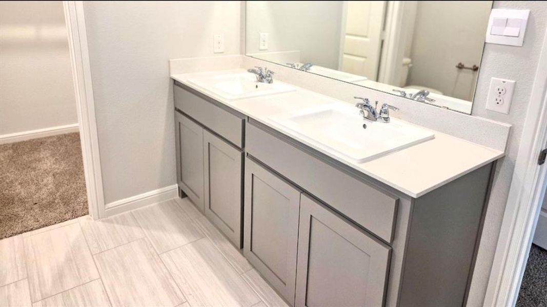 Image 16 of a home in Vista Point. Image 16 of a home in Vista Point.