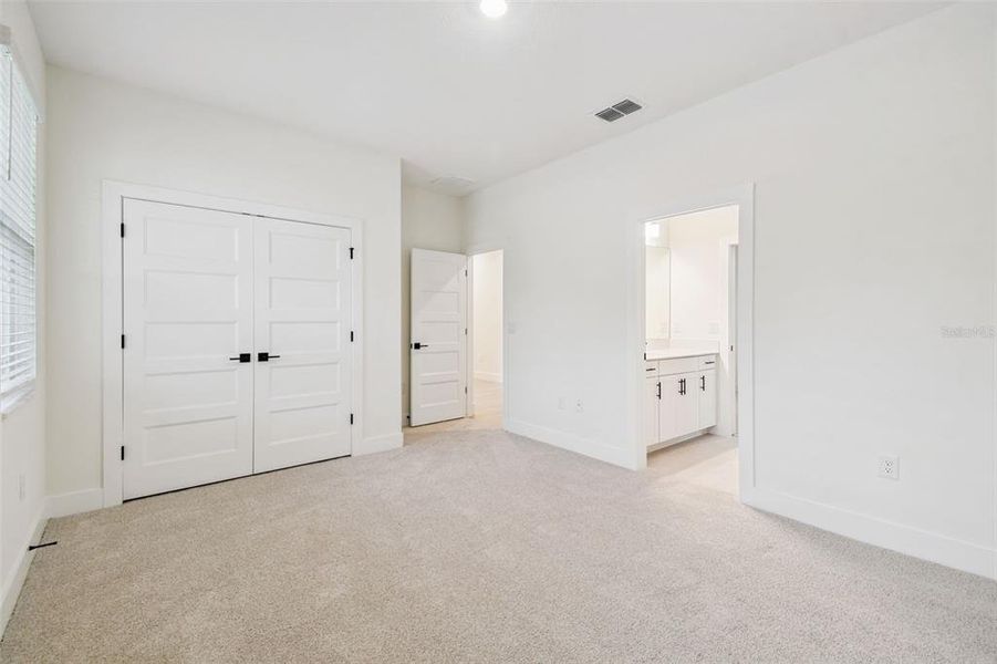 Spacious, unfurnished interior of a new home in Hidden Ridge, New Port Richey (Image 21). Spacious, unfurnished interior of a new home in Hidden Ridge, New Port Richey (Image 21).