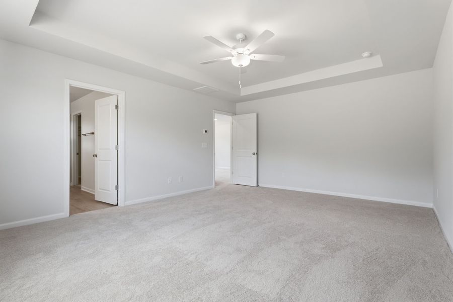 Spacious, unfurnished interior of a new home in Piper Creek, Newton (Image 33). Spacious, unfurnished interior of a new home in Piper Creek, Newton (Image 33).