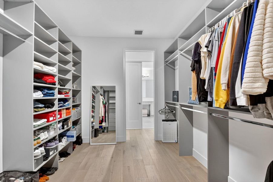 Furnished interior view inside a new home in , Boca Raton (Image 27). Furnished interior view inside a new home in , Boca Raton (Image 27).