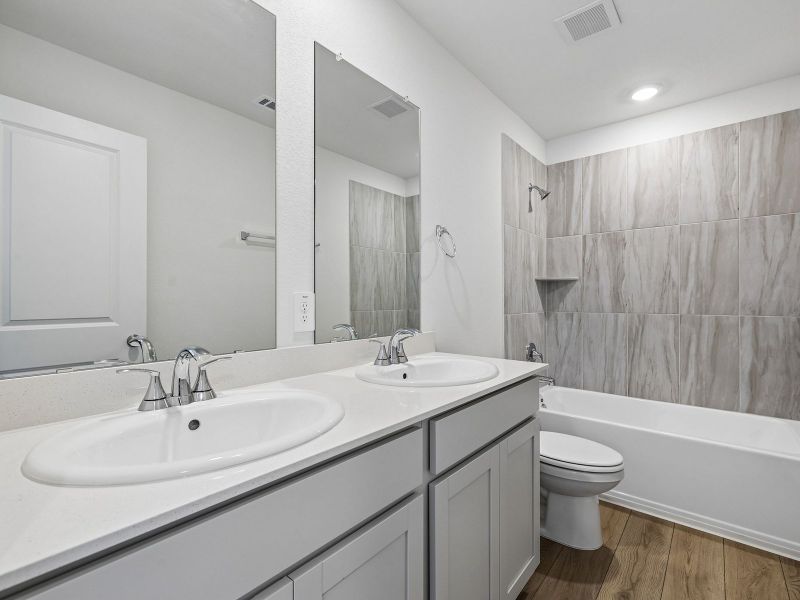 Furnished interior view inside a new home in Waterstone Crossing, Kyle (Image 8).