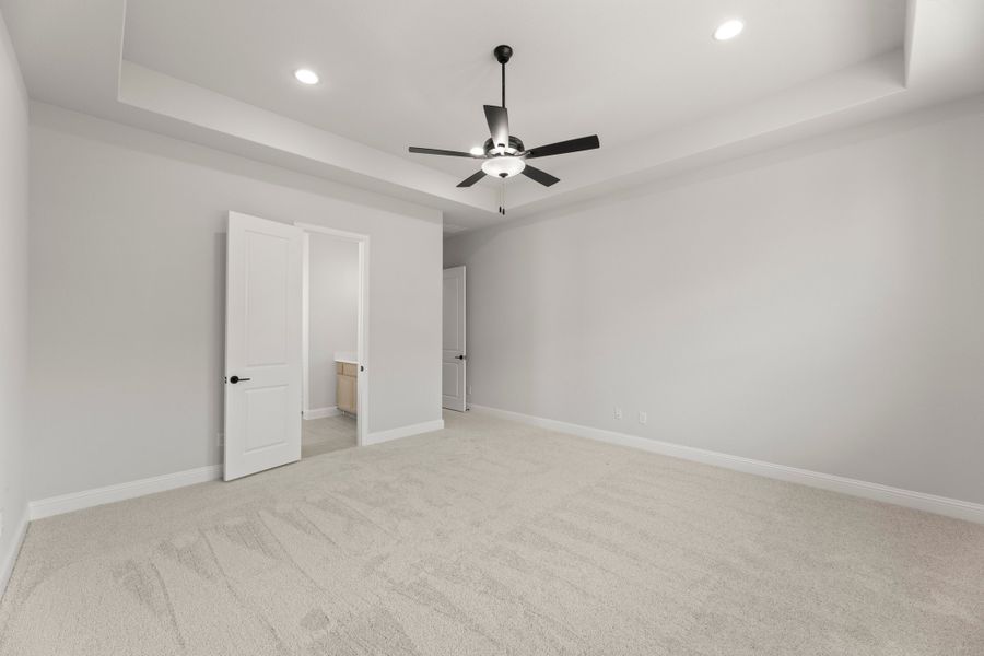 Representative unfurnished interior of a home built from the Edward- 70 ft Home Site by Rockwell Homes in Nelson Lake Estates, Rockwall (Image 71). Representative unfurnished interior of a home built from the Edward- 70 ft Home Site by Rockwell Homes in Nelson Lake Estates, Rockwall (Image 71).