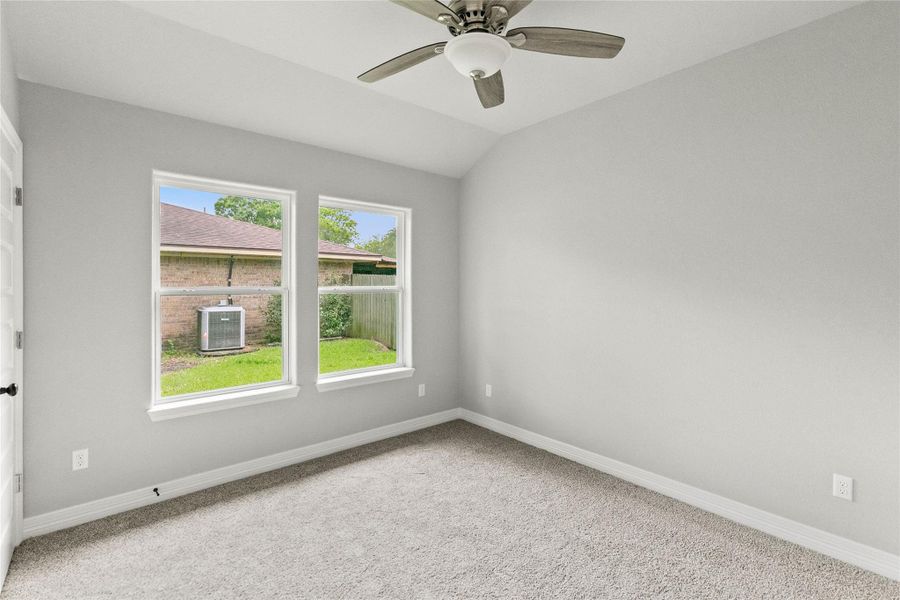 Spacious, unfurnished interior of a new home in , Sweeny (Image 14).