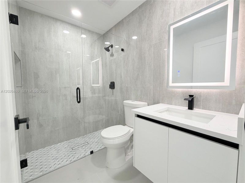 Bathroom #2