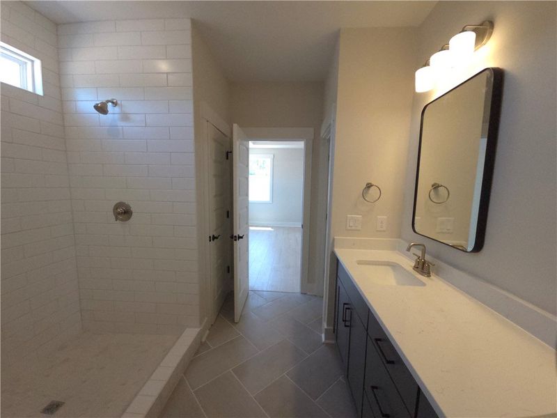Furnished interior view inside a new home in Saratoga Oaks, Williamston (Image 6).