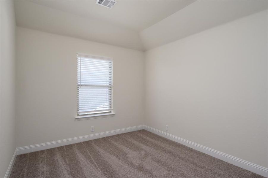 Spacious, unfurnished interior of a new home in Creekview Meadows, Pilot Point (Image 30). Spacious, unfurnished interior of a new home in Creekview Meadows, Pilot Point (Image 30).