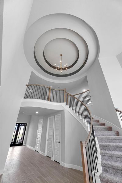 Spacious, unfurnished interior of a new home in Cross Creek West, Fulshear (Image 19).