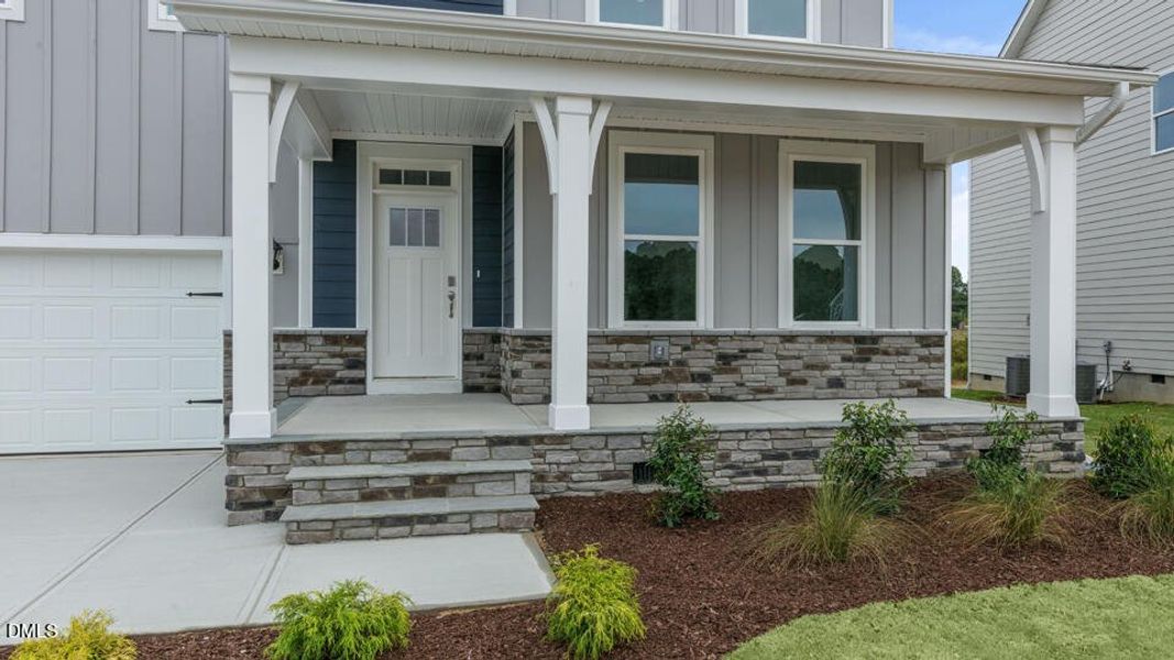 kalas-falls-lot-5-exteriors-006