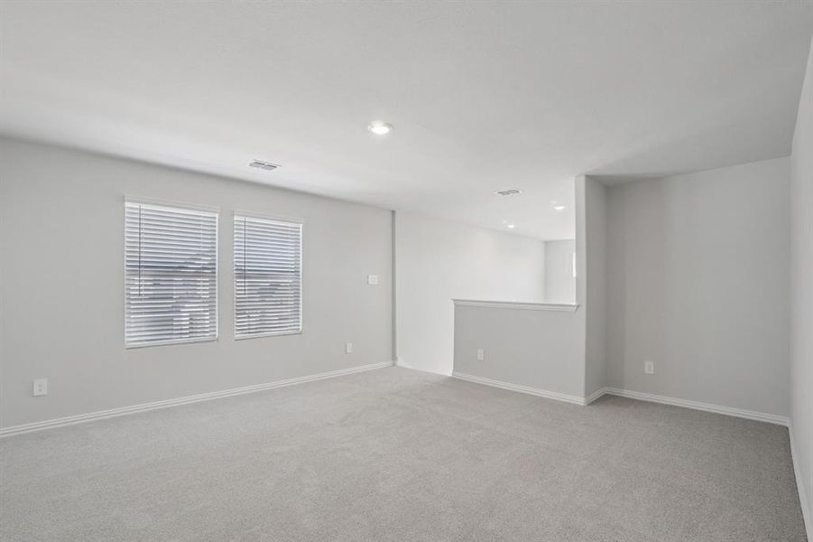 Spacious, unfurnished interior of a new home in Trails of Lavon - Spring Series, Lavon (Image 26).