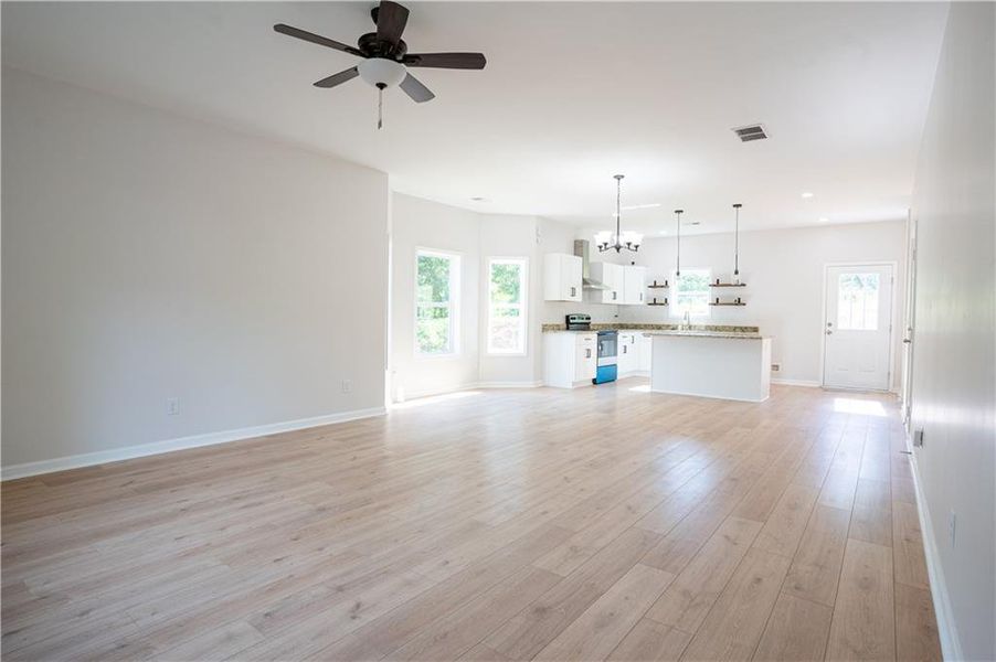 Spacious, unfurnished interior of a new home in , Rome (Image 23).