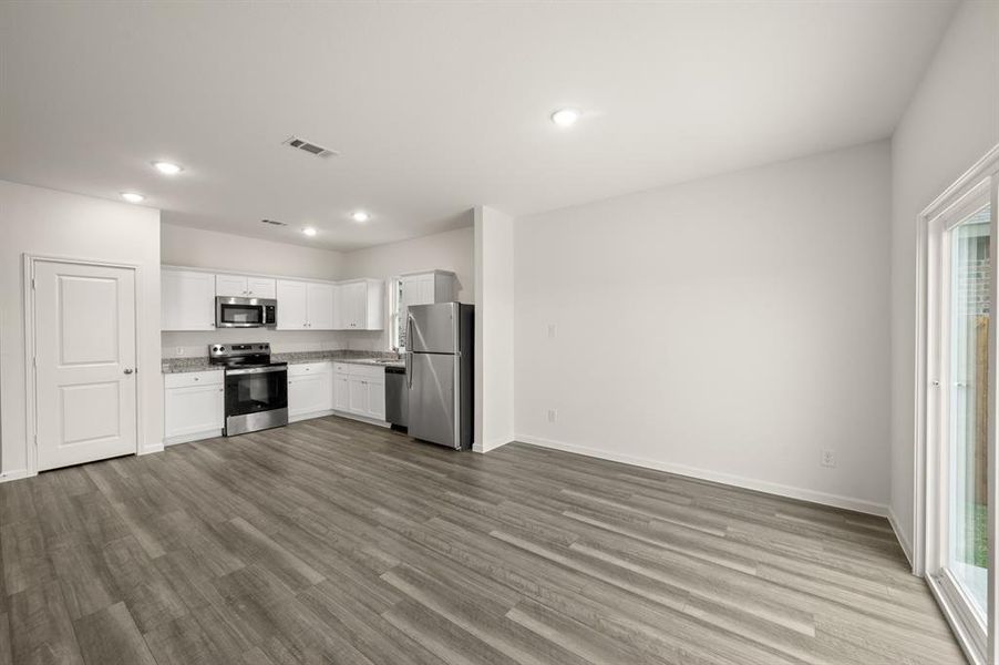 12748 Haymarket- Dining-2 12748 Haymarket- Dining-2