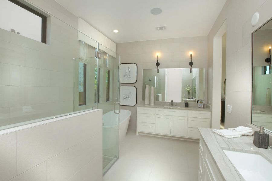 The Somerville Primary Bath