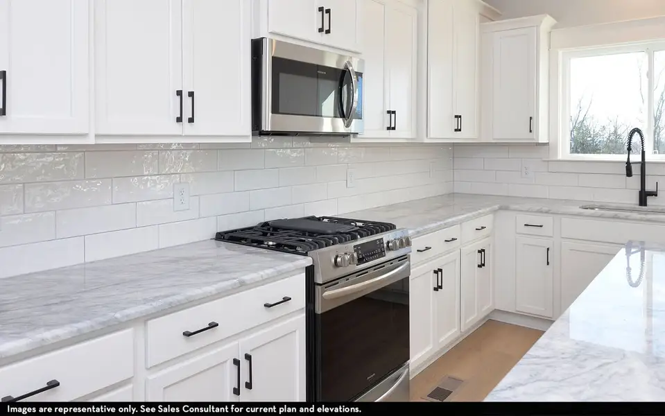 Furnished interior view inside a new home in McCain's Station, Gallatin (Image 7).