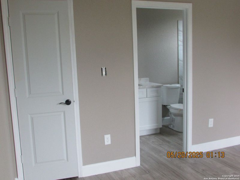 Image 28 of a home in .