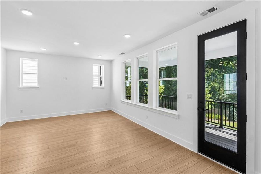 Spacious, unfurnished interior of a new home in Celesta, Scottdale (Image 16). Spacious, unfurnished interior of a new home in Celesta, Scottdale (Image 16).