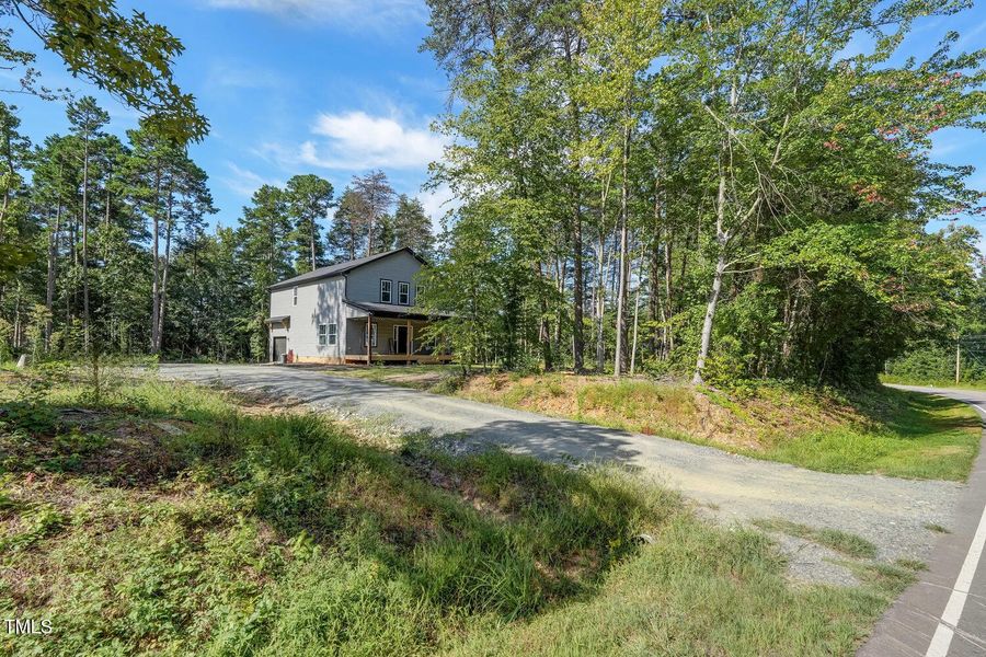 2467 Cherry Grove Rd-large-002-016-Front