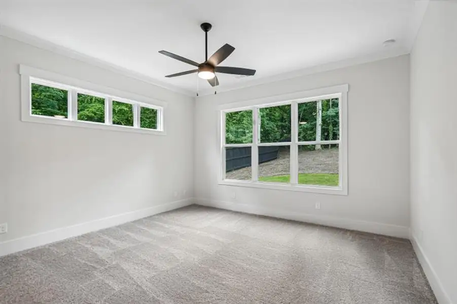 Spacious, unfurnished interior of a new home in Arden on Lanier, Cumming (Image 17).