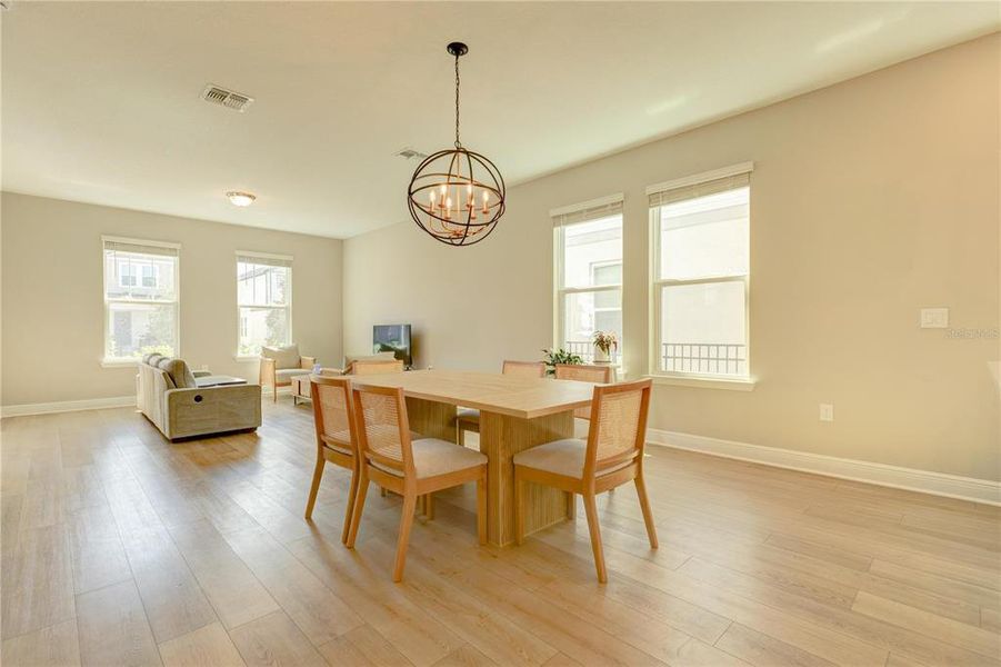 Furnished interior view inside a new home in , Winter Garden (Image 8).