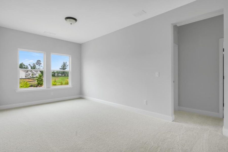Spacious, unfurnished interior of a new home in Maddox Landing, Hoschton (Image 21).