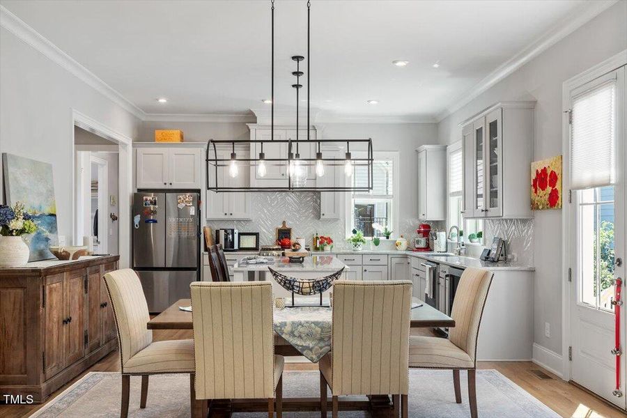 14-1017 Whitehall Cir [2489656]_14