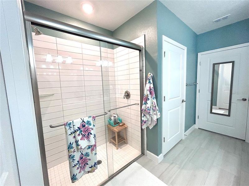 Furnished interior view inside a new home in Angeline Active Adult, Land O' Lakes (Image 24). Furnished interior view inside a new home in Angeline Active Adult, Land O' Lakes (Image 24).