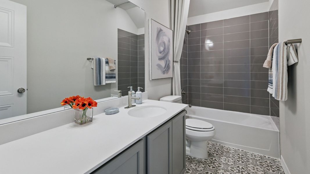 Representative furnished interior of a home built from the Rosewood by Brightland Homes in Green Oaks Preserve, Arlington (Image 19).