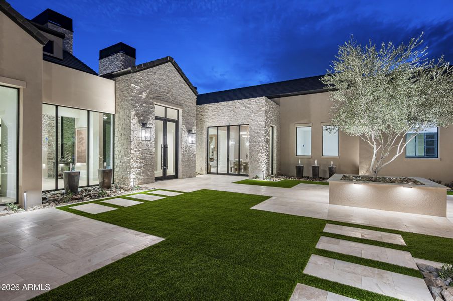 7031 E Paradise Drive-73