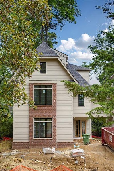 Image 27 of a home in .