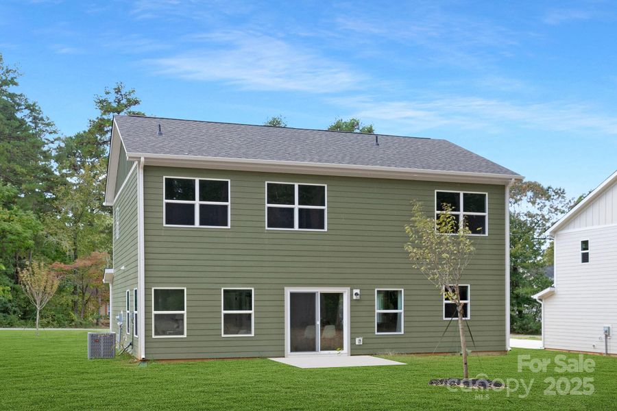 Exterior details and patio area of a home in , Charlotte (Image 3).