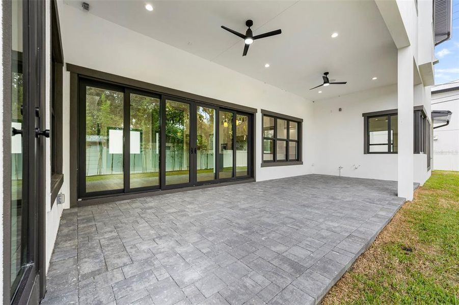 Exterior details and patio area of a home in , Tampa (Image 28).