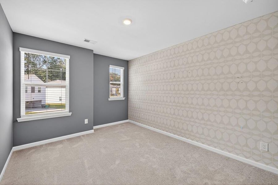 Spacious, unfurnished interior of a new home in Buice Lake, Acworth (Image 26).