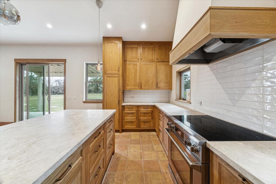 Furnished interior view inside a new home in , Cleveland (Image 9).