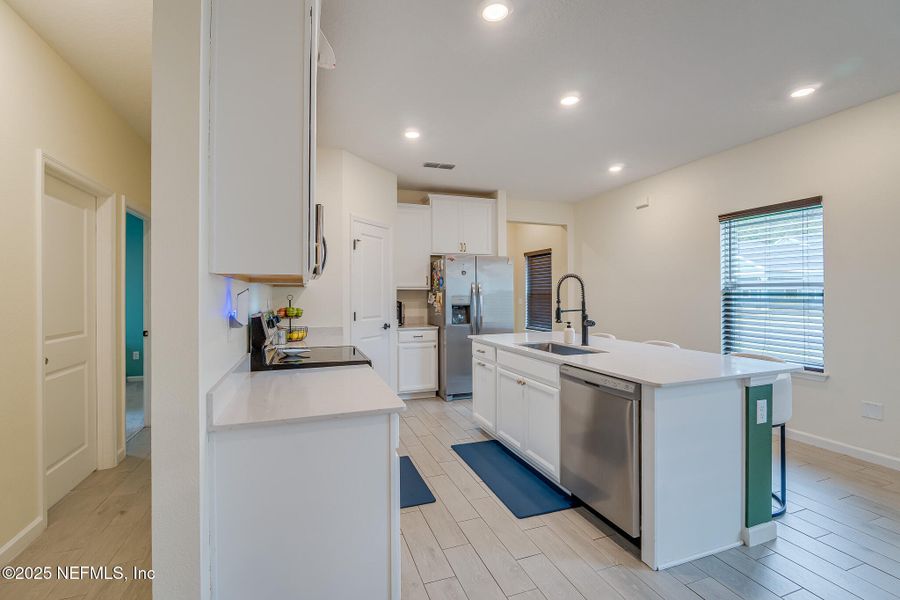 Furnished interior view inside a new home in St Augustine Lakes: St Augustine Lakes 40S, St. Augustine (Image 6).
