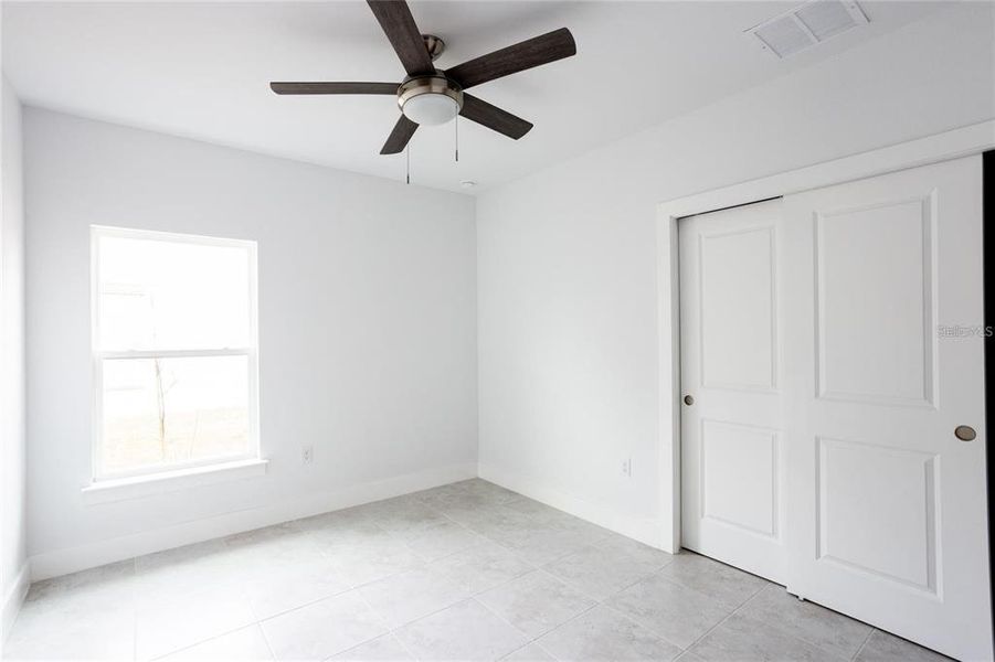Spacious, unfurnished interior of a new home in , Port Charlotte (Image 22).