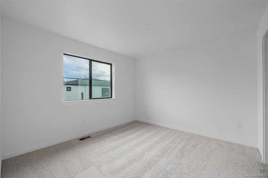 Spacious, unfurnished interior of a new home in , Denver (Image 20).