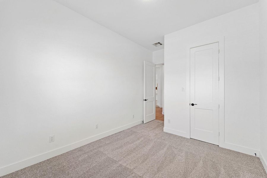 Photos are REPRESENTATIVE of the home /floor plan and are NOT of the actual home.  Selections, features, and room options may vary.