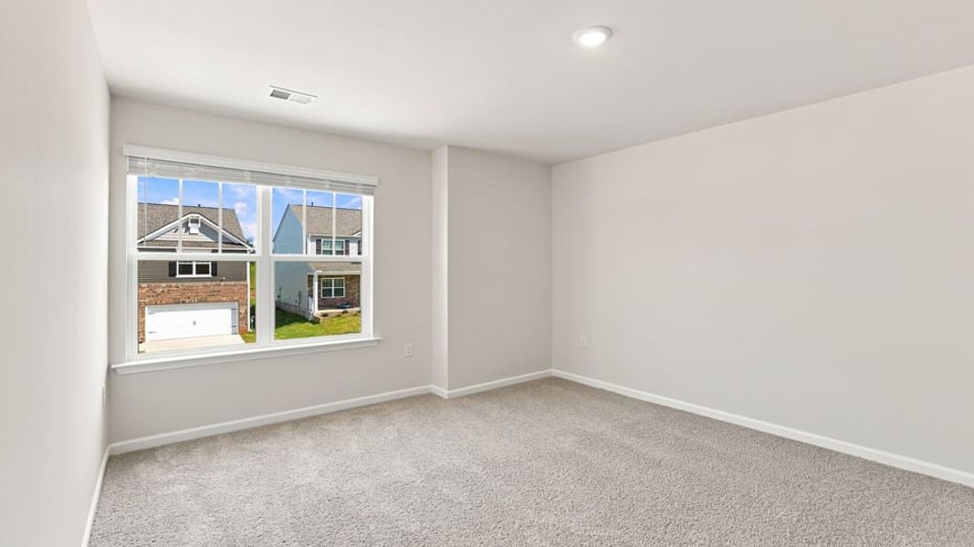 Spacious, unfurnished interior of a new home in Baxter Village, Boiling Springs (Image 32).