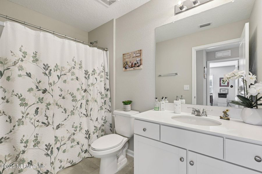 Furnished interior view inside a new home in Creekside Manor, Jacksonville (Image 34). Furnished interior view inside a new home in Creekside Manor, Jacksonville (Image 34).