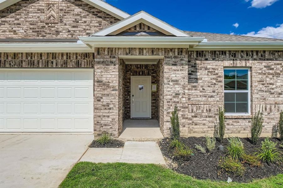 Exterior details of a home in Sperling Farms, Ferris (Image 20). Exterior details of a home in Sperling Farms, Ferris (Image 20).