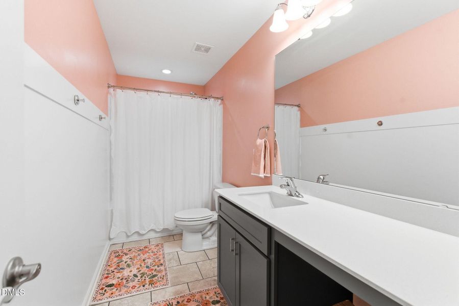 42-web-or-mls-DSC00871 42-web-or-mls-DSC00871