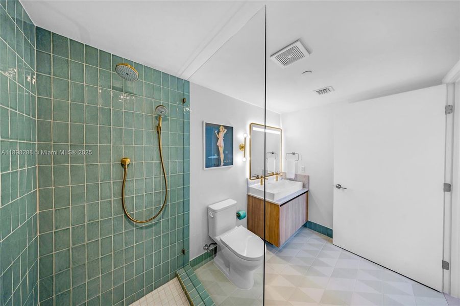 Furnished interior view inside a new home in , Miami (Image 26).