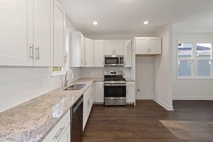 12-web-or-mls-7K5A8897 12-web-or-mls-7K5A8897