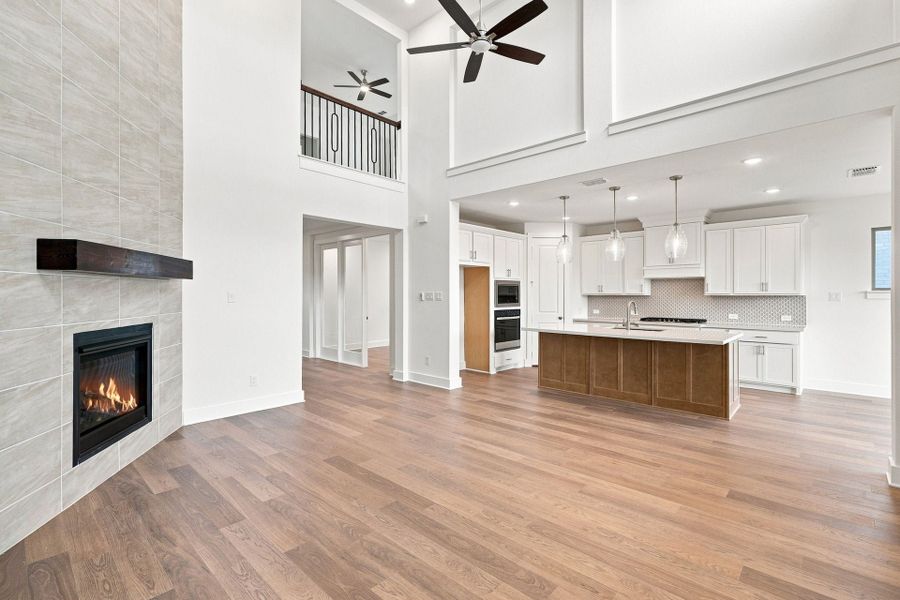4br New Home in Celina, TX.  - Slide 19