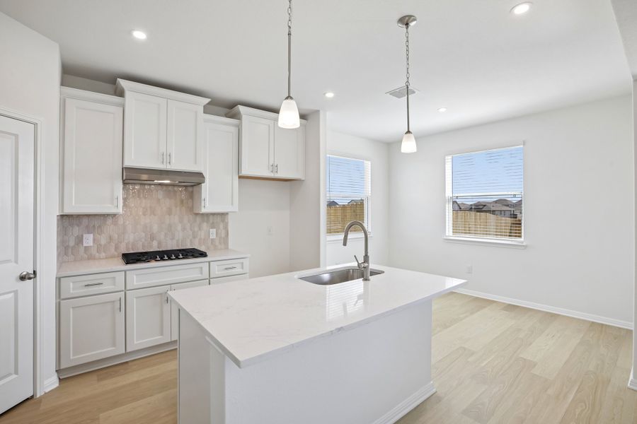Furnished interior view inside a new home in Porter Country, Buda (Image 4).