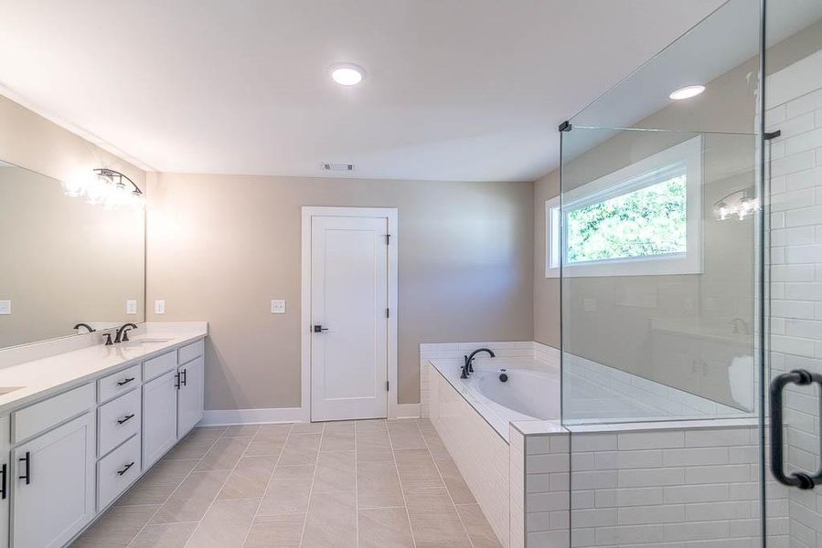 Furnished interior view inside a new home in Creekside, Decatur (Image 9).