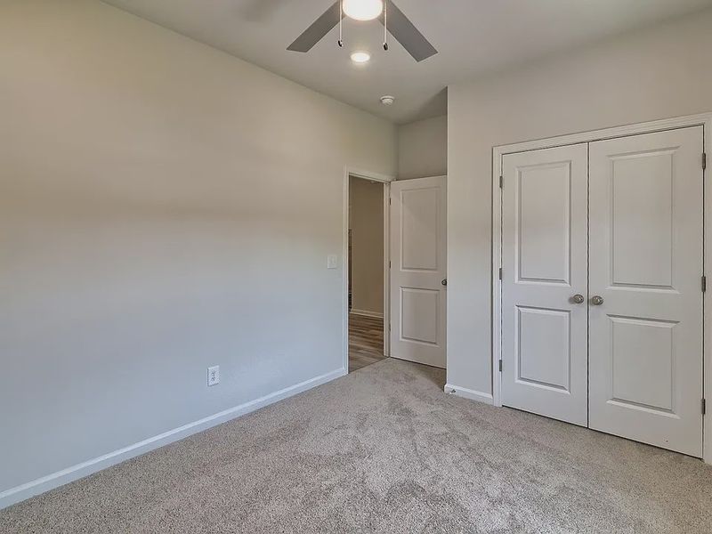 Spacious, unfurnished interior of a new home in Amber Hill, West Columbia (Image 26).