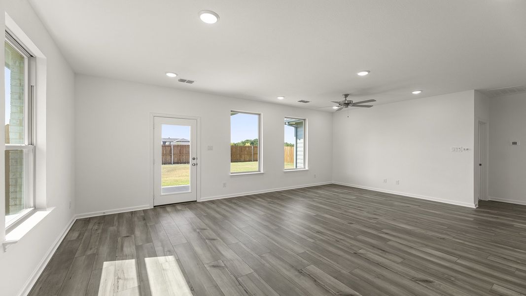 Spacious, unfurnished interior of a new home in Churchill 50s, Anna (Image 42). Spacious, unfurnished interior of a new home in Churchill 50s, Anna (Image 42).