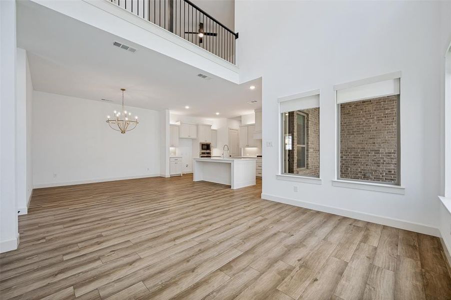 Spacious, unfurnished interior of a new home in , Frisco (Image 22).