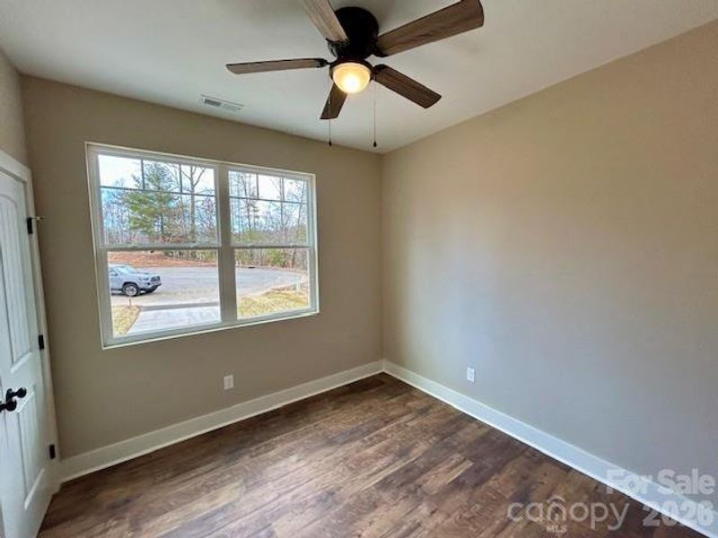 bedrooms have 9' ceilings and LVP flooring