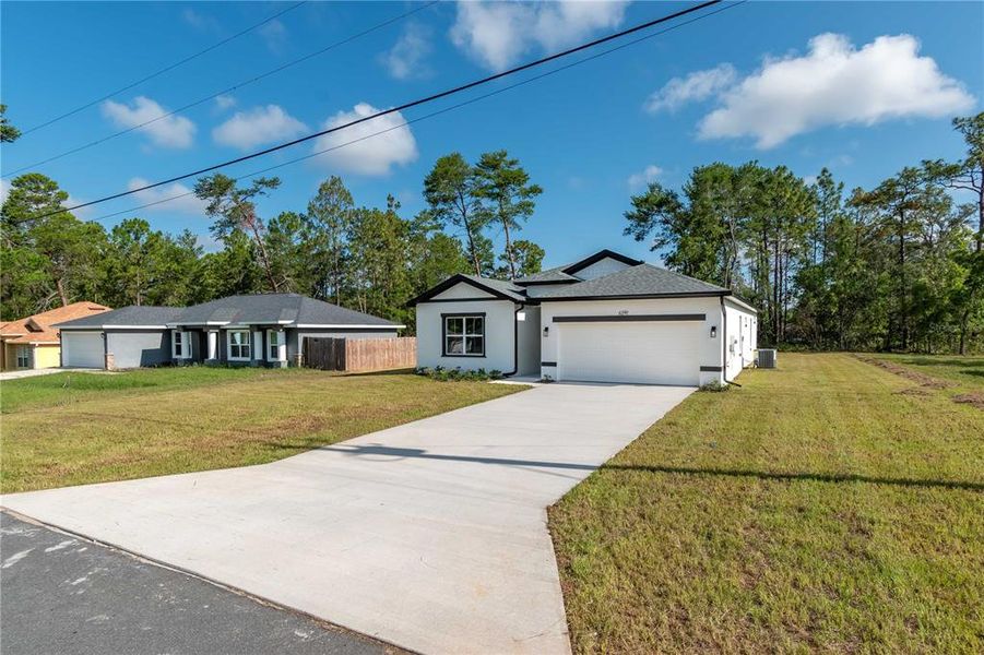 Front Exterior Side Yard